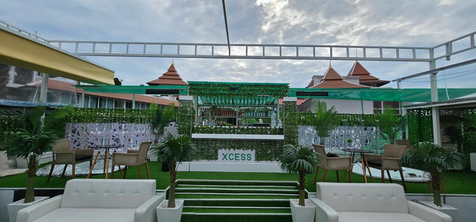 Xcess Residence Pattaya Exterior foto